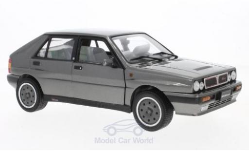 Miniature Lancia Delta HF Integrale 1/18 Sun Star HF Integrale 8V metallise grise 1989 Lancia Delta HF Integrale 1/18 Sun Star HF Integrale 8V metallise grise 1989 miniature