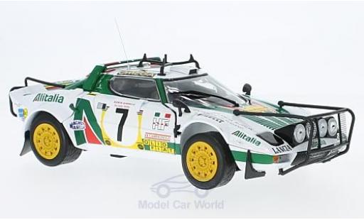 Miniature Lancia Stratos 1/18 Sun Star HF Rally No.7 Alitalia Rallye WM Safari Rallye 1977 S.Munari/P.Sodano ohne Vitrine Lancia Stratos 1/18 Sun Star HF Rally No.7 Alitalia Rallye WM Safari Rallye 1977 S.Munari/P.Sodano ohne Vitrine miniature