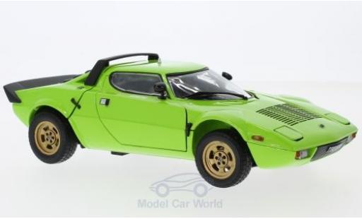 Miniature Lancia Stratos 1/18 Sun Star Stradale verte 1975 ohne Vitrine Lancia Stratos 1/18 Sun Star Stradale verte 1975 ohne Vitrine miniature
