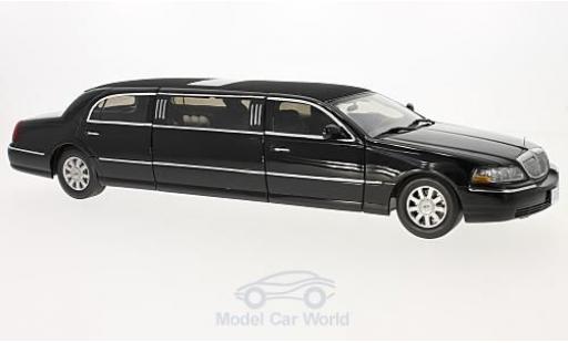 Miniature Lincoln Town Car 1/18 Sun Star Limousine noire 2003 Lincoln Town Car 1/18 Sun Star Limousine noire 2003 miniature