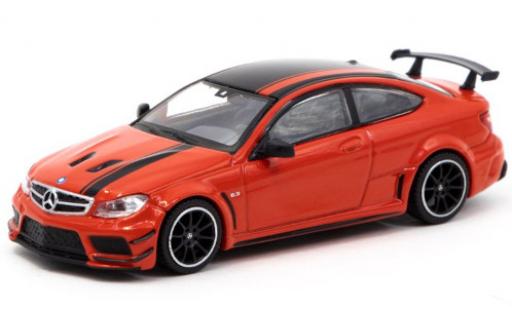 Miniature Mercedes Classe C 1/64 Tarmac Works C 63 AMG Coupe Black Series (C205) rouge/noire Mercedes Classe C 1/64 Tarmac Works C 63 AMG Coupe Black Series (C205) rouge/noire miniature