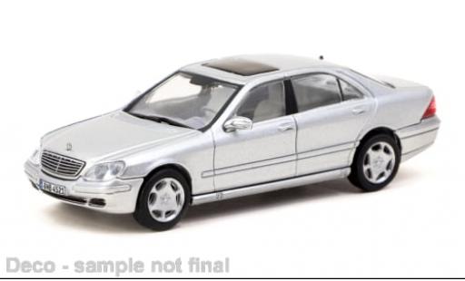 Miniature Mercedes Classe S 1/64 Tarmac Works grise 1:64 Mercedes Classe S 1/64 Tarmac Works grise 1:64 miniature