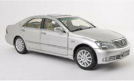 Toyota Crown Base 1/18 Paudi grise 2005 miniature