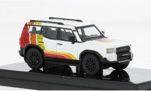 Miniature Toyota Land Cruiser 250 blanche/Dekor 2025 1/64 Para64
