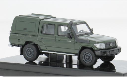 Miniature Toyota Land Cruiser Dbl Cab Pickup LC79 verte 2014 1/64 Para64