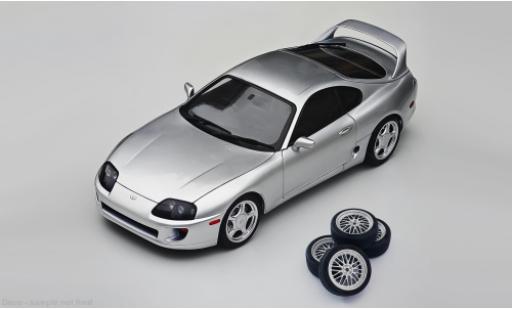 Toyota Supra 1/18 WhelArt A80 grise 1992 1:18