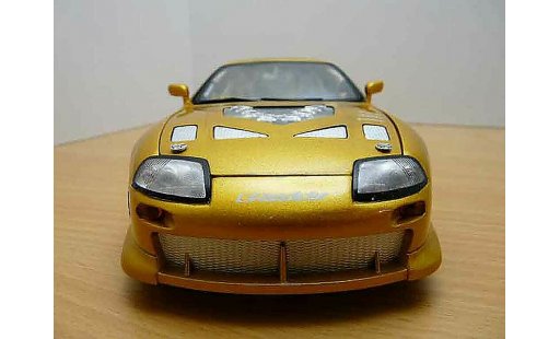 Toyota Supra Fast & Furious 1/18 Ertl and 2 miniature