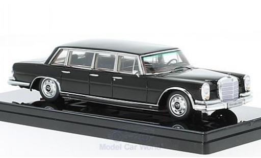 Miniature Mercedes 600 1/43 TrueScale Miniatures Pullman noire 1964 6-door Mercedes 600 1/43 TrueScale Miniatures Pullman noire 1964 6-door miniature