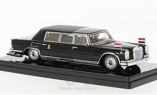 Miniature Mercedes 600 Pullmann 1/43 TrueScale Miniatures Pullmann Landaulet noire Saddam Hussein President of Iraq 1978 Mercedes 600 Pullmann 1/43 TrueScale Miniatures Pullmann Landaulet noire Saddam Hussein President of Iraq 1978 miniature