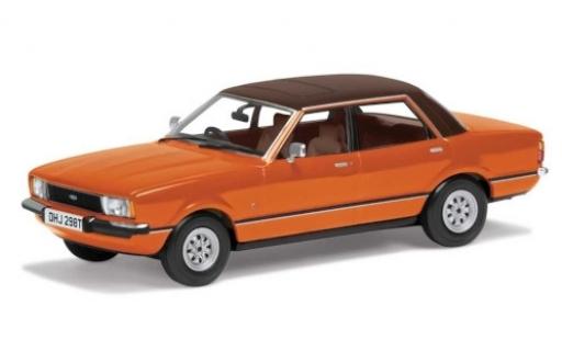 Miniature Ford Cortina 1/43 Vanguards MkIV 2.0 Ghia orange/matt-marron RHD Ford Cortina 1/43 Vanguards MkIV 2.0 Ghia orange/matt-marron RHD miniature