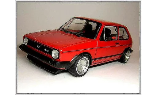 Volkswagen Golf GTI 1/18 Solido rouge jantes 15 pouces ronal turbo miniature