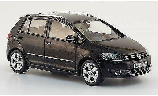 Volkswagen Golf Base 1/43 Schuco Plus noire 2009 miniature