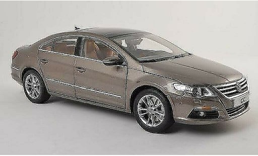 Volkswagen Passat CC 1/18 Paudi beige 2011 miniature