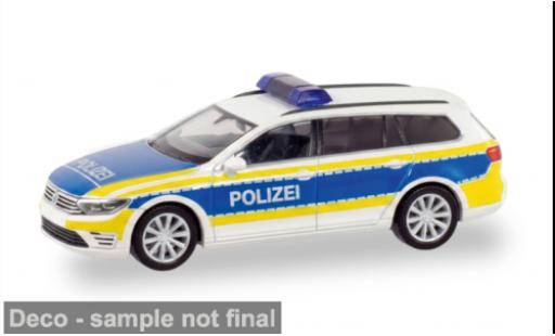 Volkswagen Passat 1/87 Herpa GTE Polizei Niedersachsen 1:87 miniature