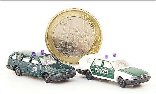Volkswagen Passat Base 1/160 Busch Variant miniature
