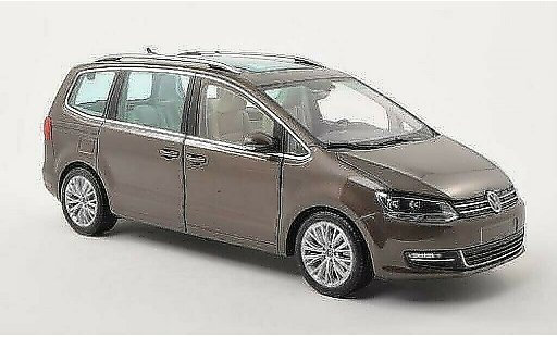 Volkswagen Sharan Base 1/18 Minichamps II marron 2010 miniature