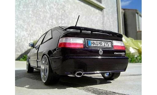 Volkswagen Corrado VR6 1/18 Revell vw speed motors miniature