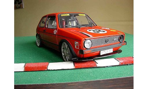 Volkswagen Golf GTI 1/18 Solido racing moteur v10 jantes bbs miniature