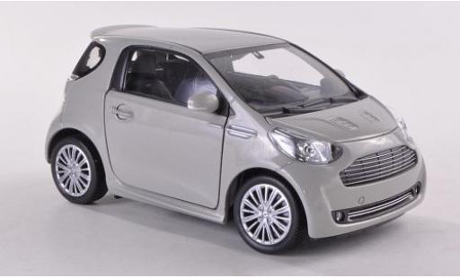 Miniature Aston Martin Cygnet 1/24 Welly -grise 1:24 Aston Martin Cygnet 1/24 Welly -grise 1:24 miniature