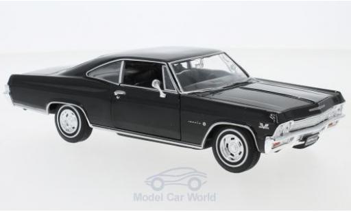 Miniature Chevrolet Impala 1/24 Welly SS 396 noire 1965 Chevrolet Impala 1/24 Welly SS 396 noire 1965 miniature