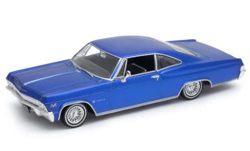 Miniature Chevrolet Impala 1/24 Welly SS 396 Tuning metallise bleue 1965 Chevrolet Impala 1/24 Welly SS 396 Tuning metallise bleue 1965 miniature