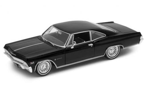 Miniature Chevrolet Impala 1/24 Welly SS 396 Tuning noire 1965 Chevrolet Impala 1/24 Welly SS 396 Tuning noire 1965 miniature