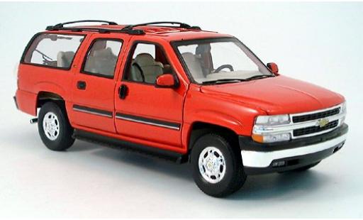 Chevrolet Suburban 1/18 Welly rouge 1:18 miniature