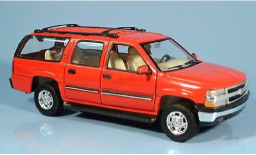 Miniature Chevrolet Suburban 1/24 Welly rouge 2001 1:24 Chevrolet Suburban 1/24 Welly rouge 2001 1:24 miniature