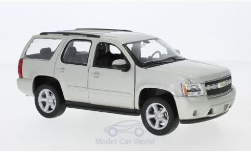 Miniature Chevrolet Tahoe 1/24 Welly metallise beige 2008 Chevrolet Tahoe 1/24 Welly metallise beige 2008 miniature