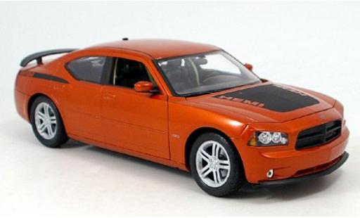 Miniature Dodge Charger 1/18 Welly Daytona R/T orange 1:18 Dodge Charger 1/18 Welly Daytona R/T orange 1:18 miniature