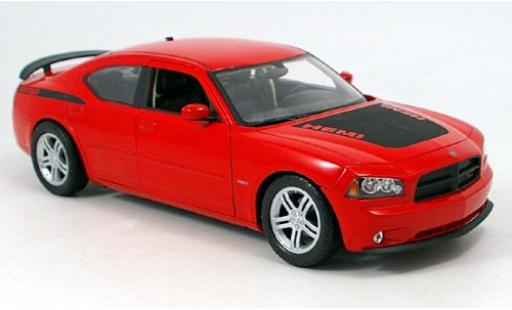 Miniature Dodge Charger 1/18 Welly Daytona R/T rouge 1:18 Dodge Charger 1/18 Welly Daytona R/T rouge 1:18 miniature
