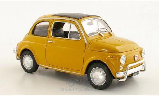 Miniature Fiat 500 1/18 Welly jaune 1957 ohne Vitrine Fiat 500 1/18 Welly jaune 1957 ohne Vitrine miniature