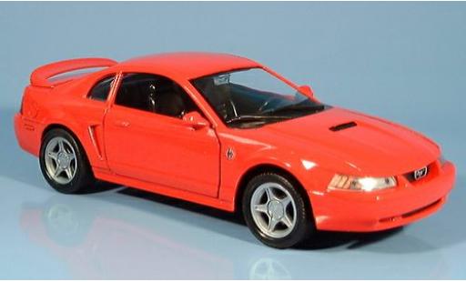 Miniature Ford Mustang 1/24 Welly GT rouge 1999 1:24 Ford Mustang 1/24 Welly GT rouge 1999 1:24 miniature