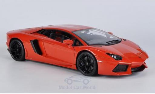 Miniature Lamborghini Aventador 1/18 Welly LP 700-4 orange ohne Vitrine Lamborghini Aventador 1/18 Welly LP 700-4 orange ohne Vitrine miniature