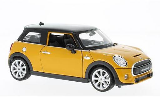 Miniature Mini Cooper 1/24 Welly S jaune/noire Mini Cooper 1/24 Welly S jaune/noire miniature