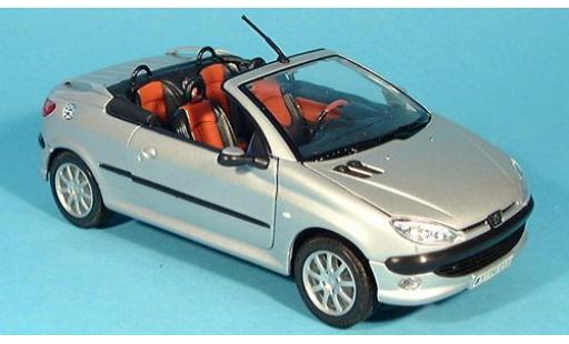 Miniature Peugeot 206 1/24 Welly Cabriolet offen grise 1:24 Peugeot 206 1/24 Welly Cabriolet offen grise 1:24 miniature