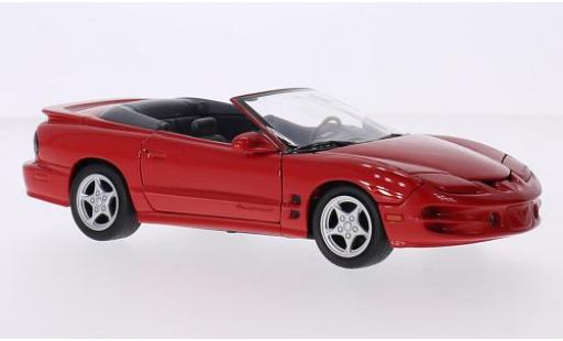 Miniature Pontiac Firebird 1/24 Welly Cabriolet rouge 2001 Pontiac Firebird 1/24 Welly Cabriolet rouge 2001 miniature