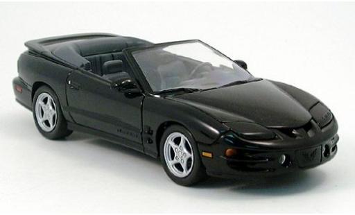 Miniature Pontiac Firebird 1/24 Welly noire 2001 1:24 Pontiac Firebird 1/24 Welly noire 2001 1:24 miniature