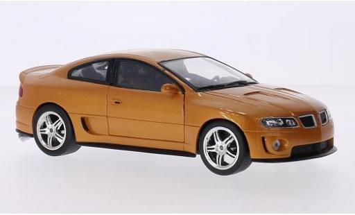 Miniature Pontiac GTO 1/24 Welly Ram Air 6 gold Pontiac GTO 1/24 Welly Ram Air 6 gold miniature