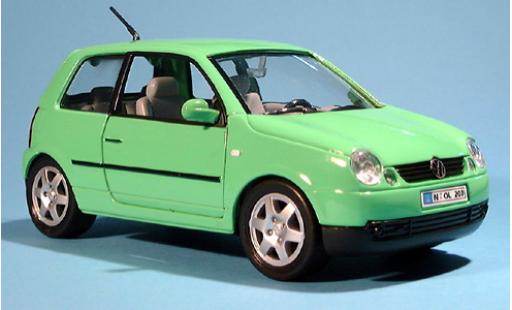 Miniature Volkswagen Lupo 1/24 Welly verte 1:24 Volkswagen Lupo 1/24 Welly verte 1:24 miniature