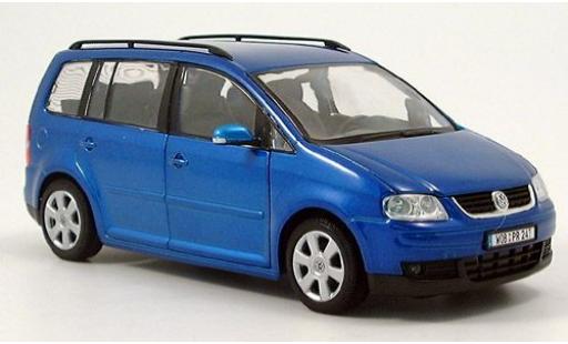 Miniature Volkswagen Touran 1/24 Welly (ohne Farbangabe) 2004 1:24 Volkswagen Touran 1/24 Welly (ohne Farbangabe) 2004 1:24 miniature
