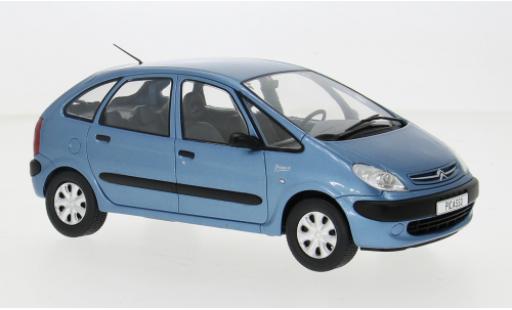 Miniature Citroen Xsara 1/24 WhiteBox Picasso metallise bleue 1999 1:24 Citroen Xsara 1/24 WhiteBox Picasso metallise bleue 1999 1:24 miniature