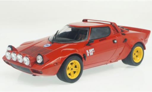 Miniature Lancia Stratos 1/24 WhiteBox HF rouge 1975 Lancia Stratos 1/24 WhiteBox HF rouge 1975 miniature
