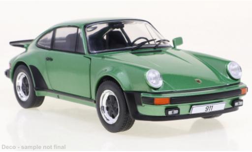 Miniature Porsche 930 Turbo 1/24 WhiteBox 911  metallise vert 1974 Porsche 930 Turbo 1/24 WhiteBox 911  metallise vert 1974 miniature