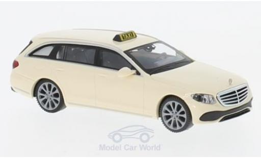Miniature Mercedes Classe E 1/87 Wiking T-Modell (S213) Taxi Mercedes Classe E 1/87 Wiking T-Modell (S213) Taxi miniature