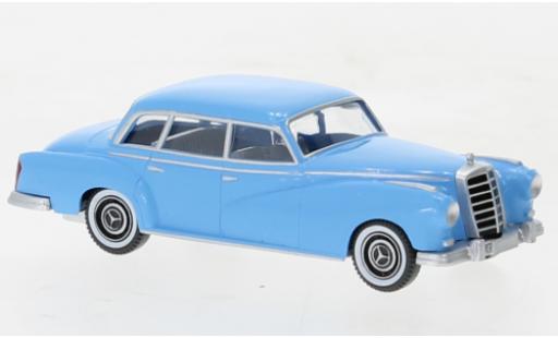 Mercedes CLA 1/87 Wiking 300 bleu clair 1957 miniature